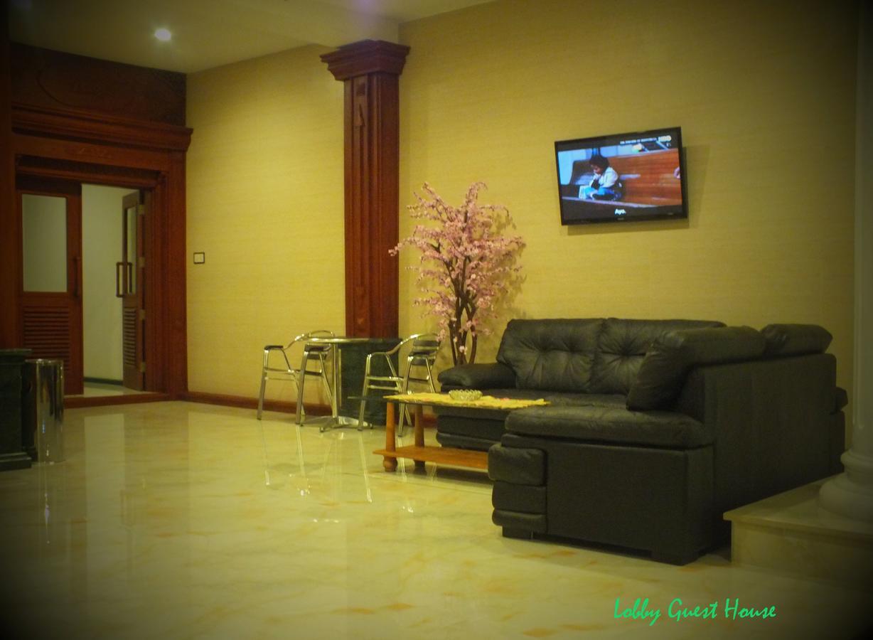 Zamrud Malioboro Hotel Yogyakarta Exterior foto